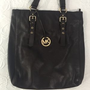 Gorgeous Michael Kors Leather Tote- EUC